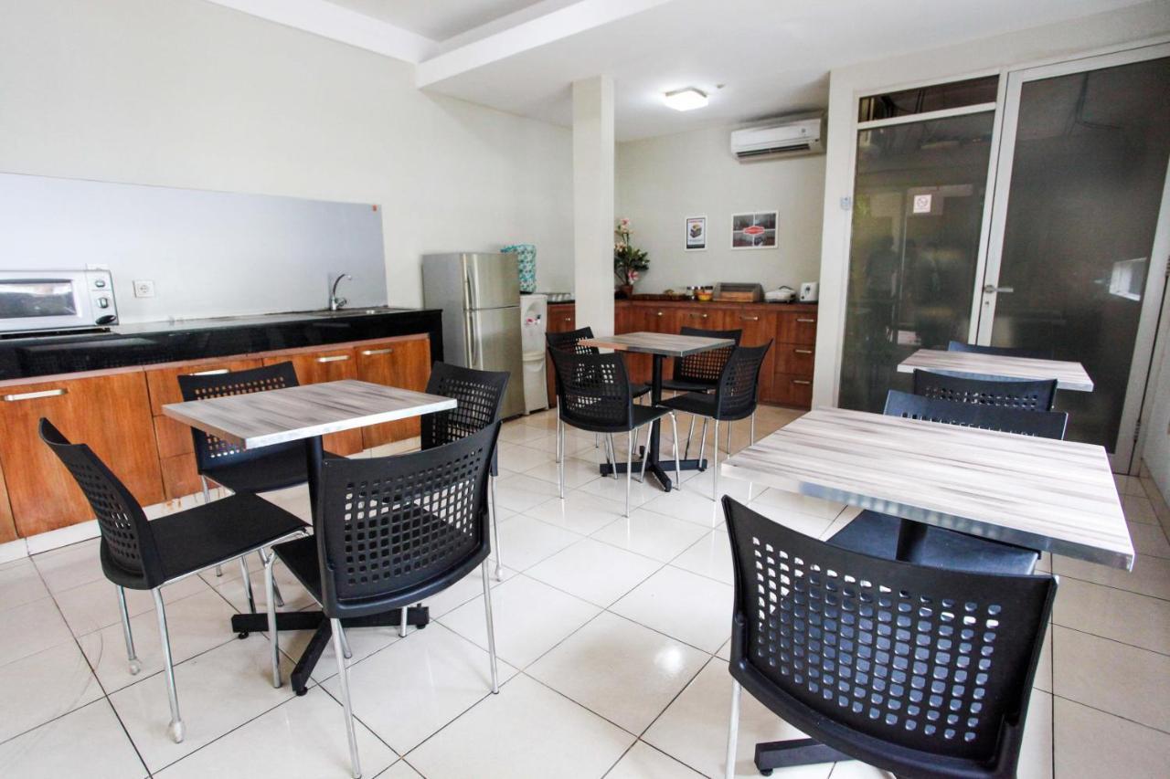 Legreen Suite Pejompongan Jakarta Exteriér fotografie